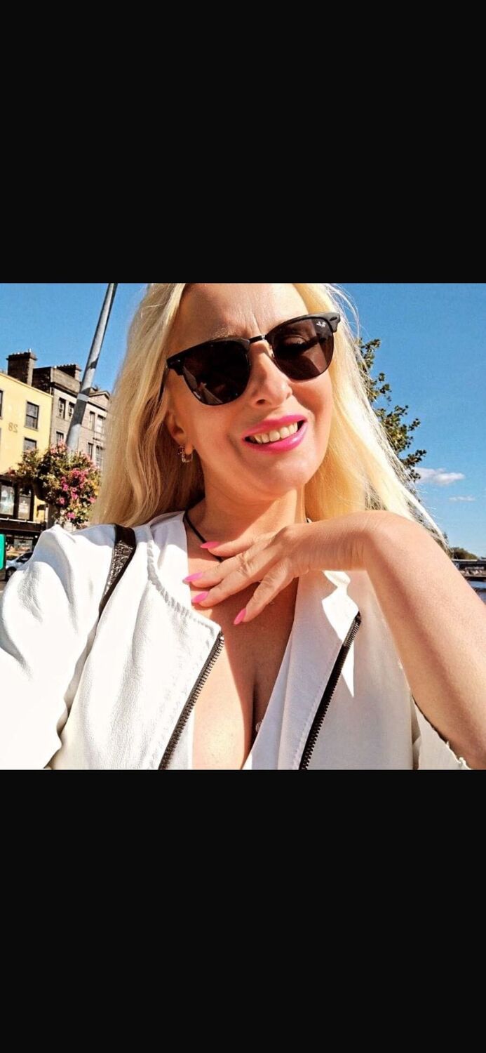  ,   Nataliya, 49 ,  