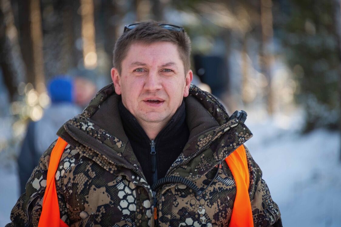  ,   Sergej, 49 ,   ,   , 