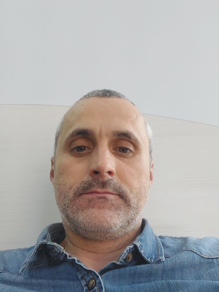  25137160  , 46 ,    