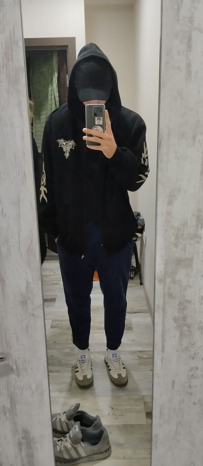  43482070  , 19 ,    
