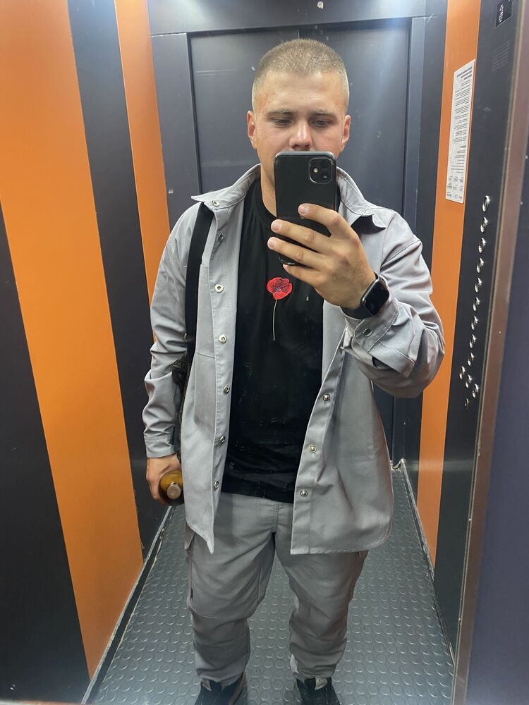  37078270  , 29 ,    