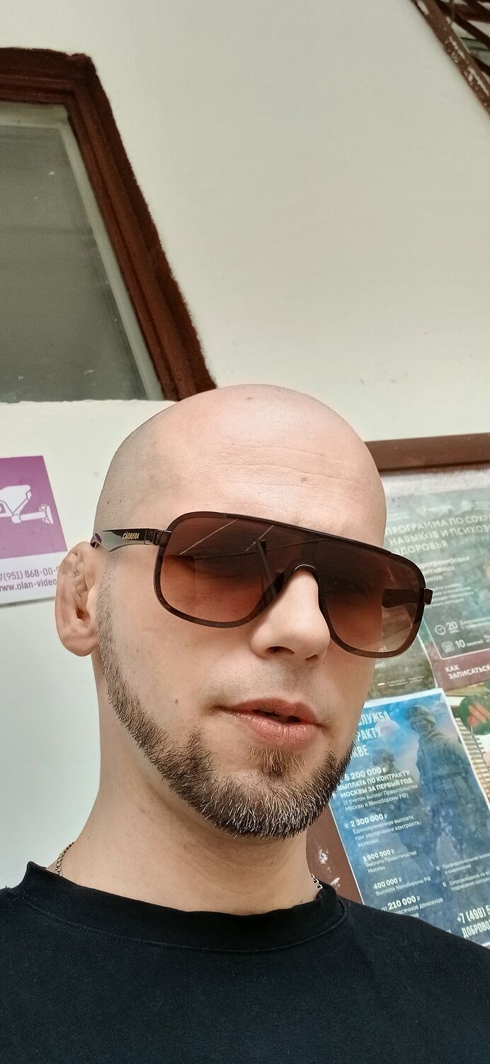  53136880  Egor, 39 ,    