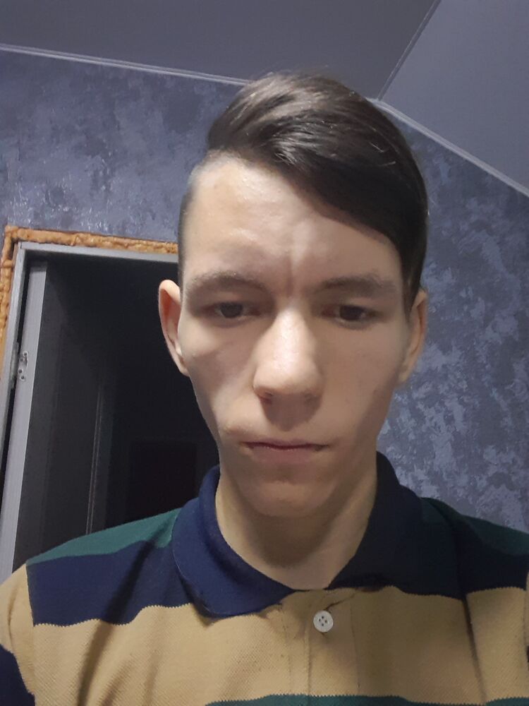  ,   Daniil, 21 ,   ,   