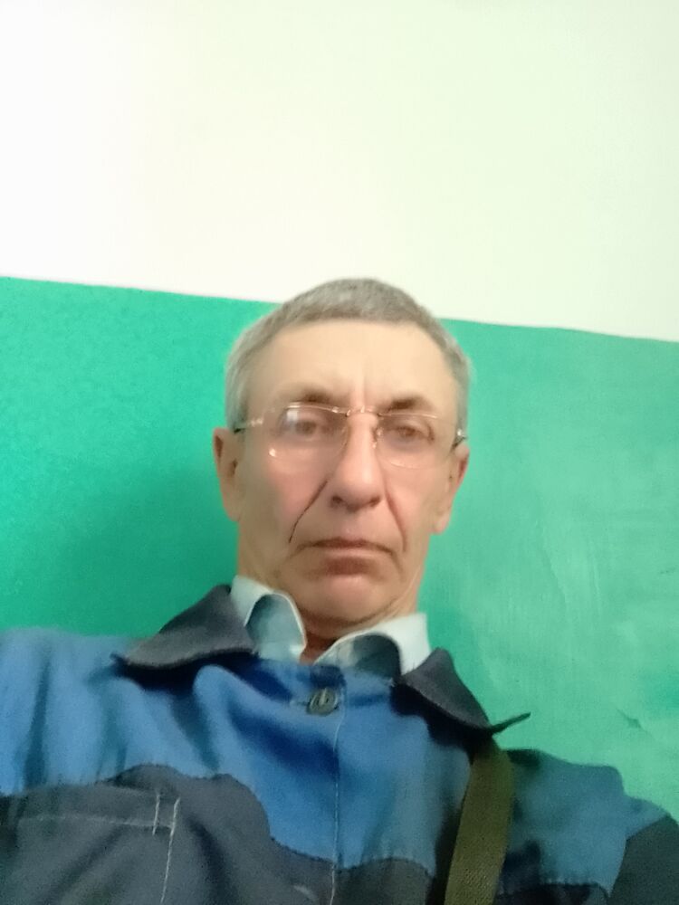  46799480  Seregi, 56 ,    