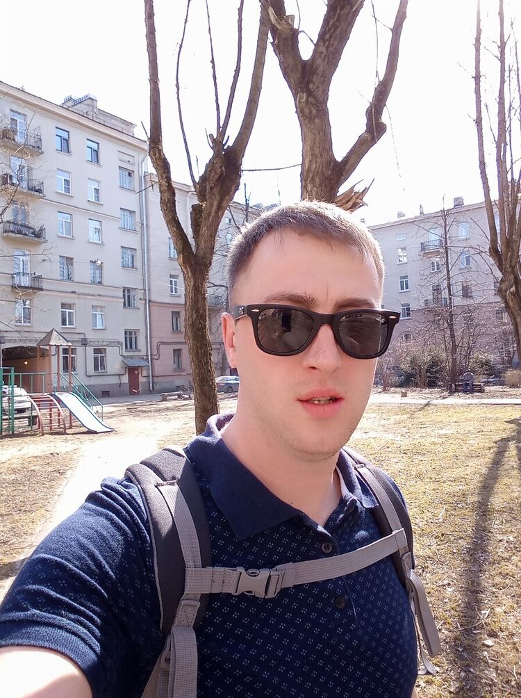  -,   Denis, 36 ,   ,   , c 