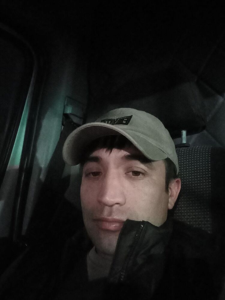  ,   Ilhomjon, 36 ,   ,   