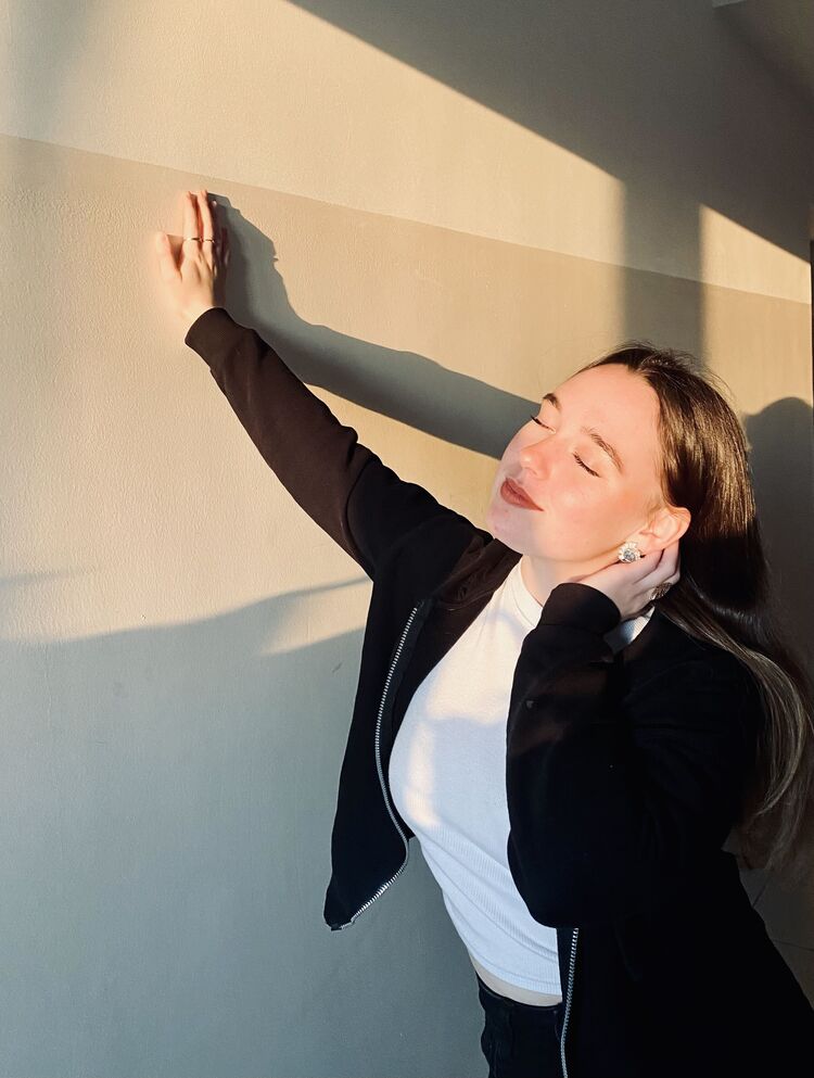  38756360  , 25 ,    -