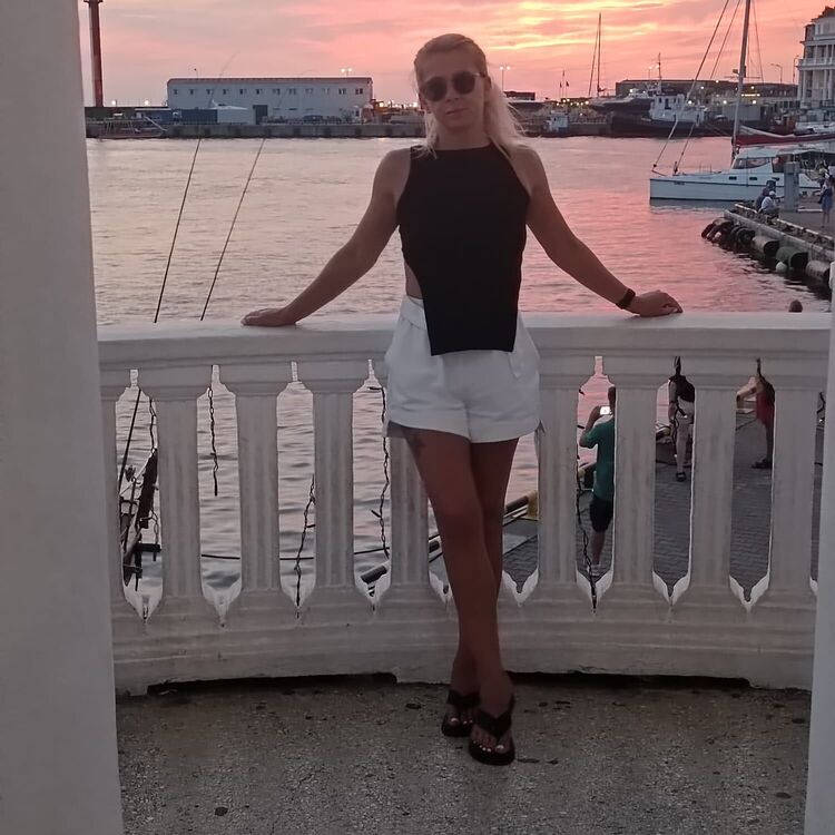  ,   , 44 ,     , c 