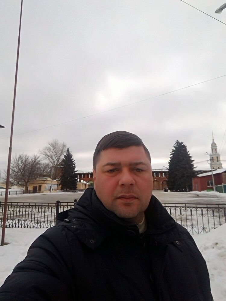  ,   Pavel, 45 ,   ,   , c 