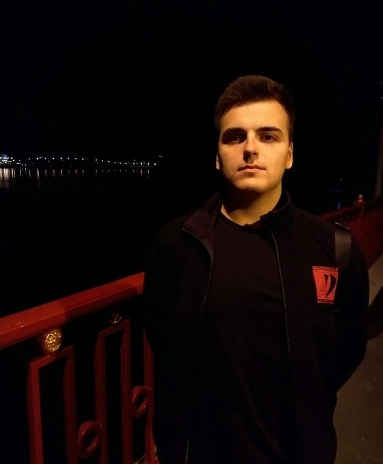  18767610  Gleb, 26 ,    