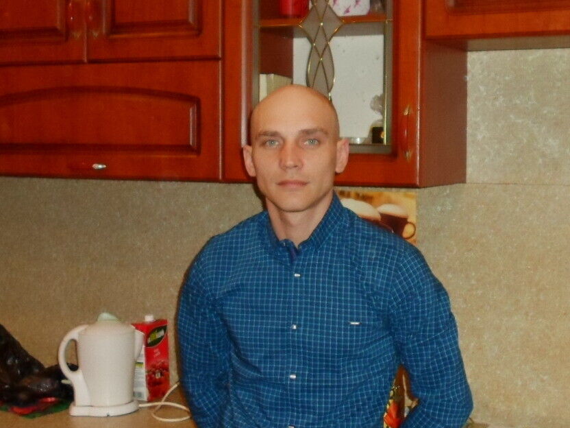 ���� 23185640 ������� Tt, 42 ����, ���� ���������� � ��������