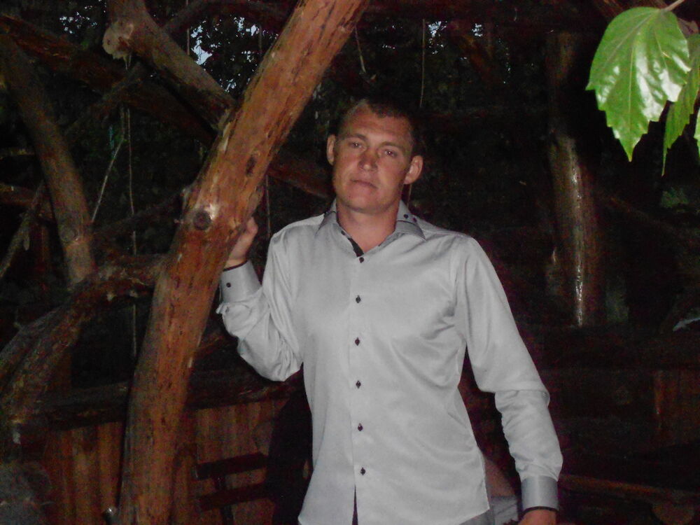  5798470  Alex, 38 ,    