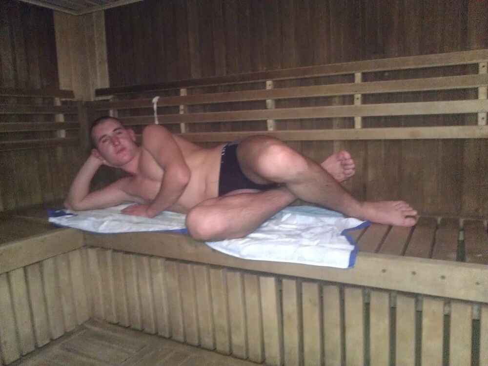  ,   Nikolae, 33 ,   