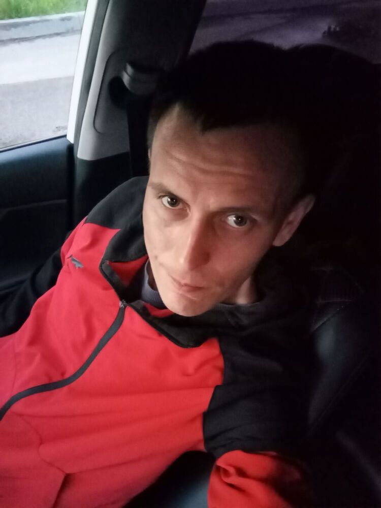  51550810  Aleksandr, 33 ,    