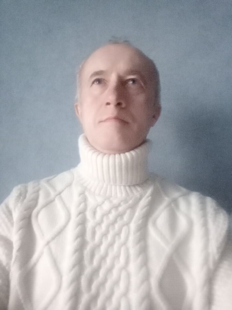  49765690  , 52 ,     