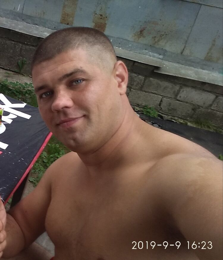  ,   Alexander, 38 ,     , c 