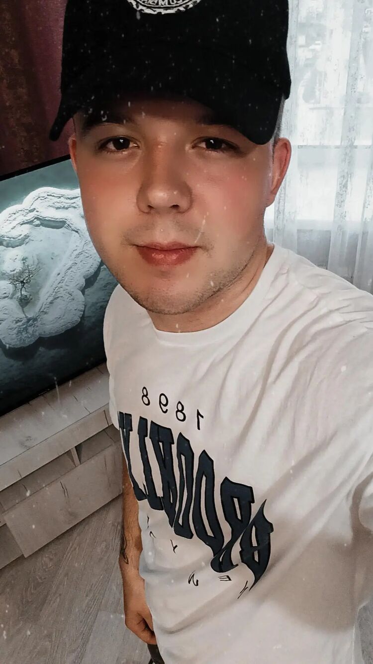  44813350  , 23 ,    