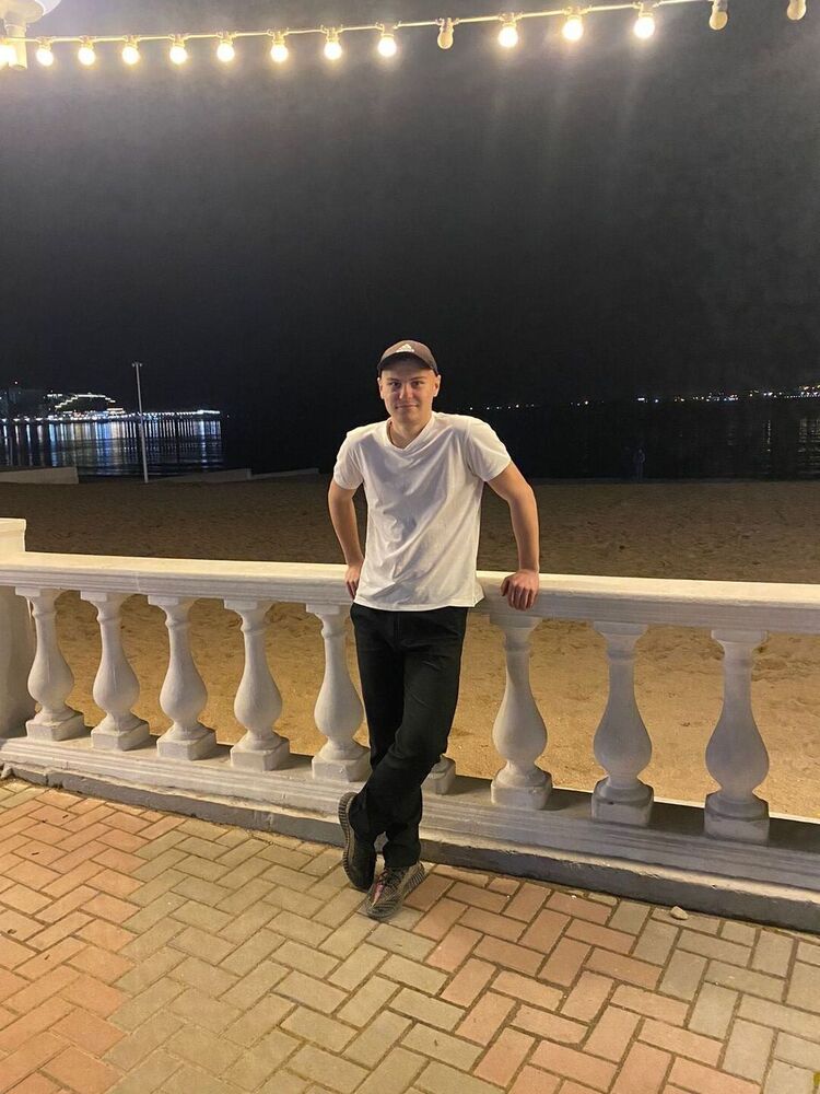 ���� 42332420 ����� ������, 19 ���, ���� ���������� � �����