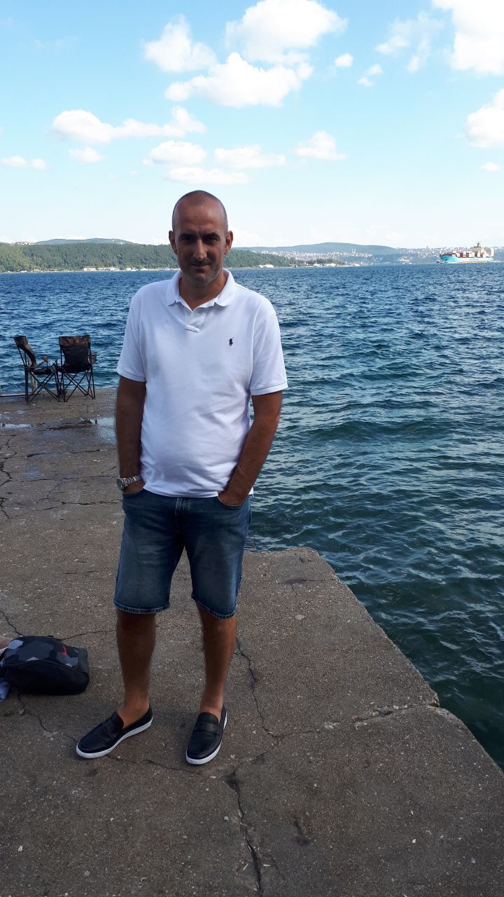  29752310  Serkan, 48 ,    
