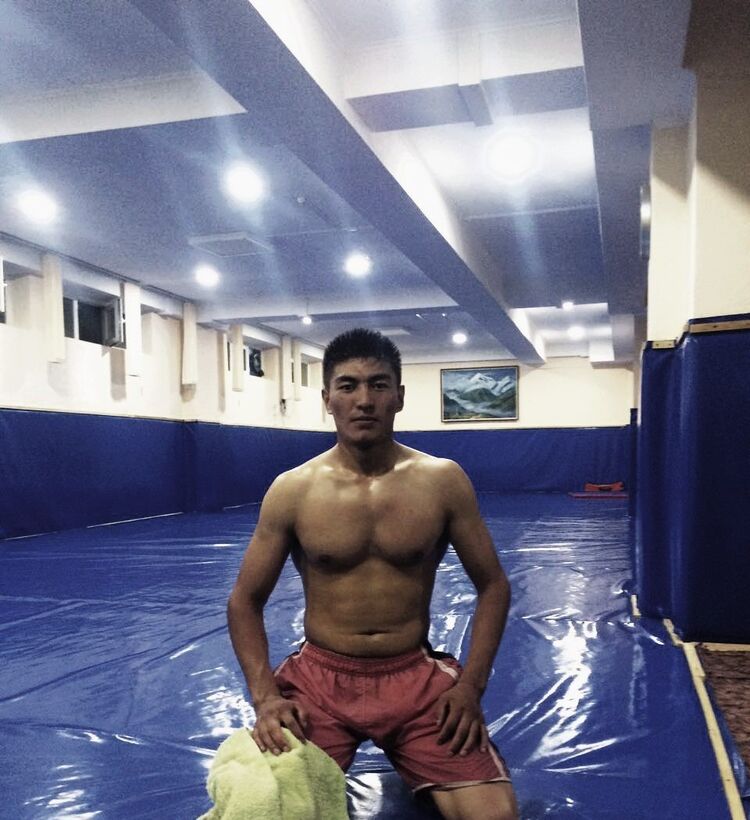  8909680  Bereke, 35 ,    