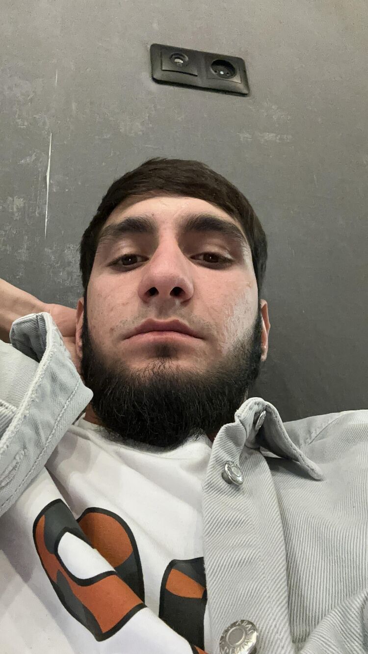  42625700  , 23 ,    