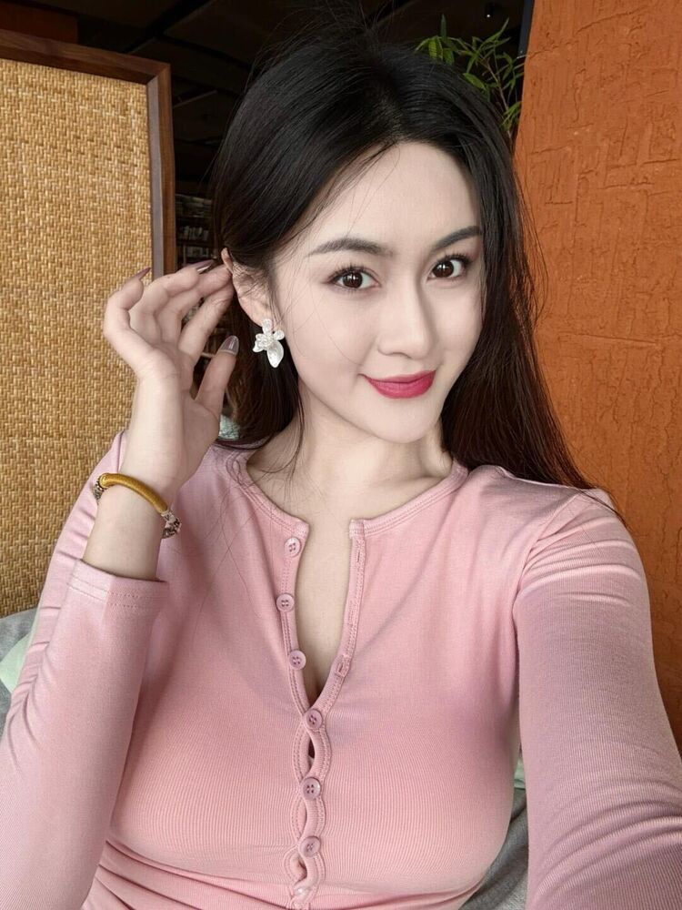  54577380  Meilin, 34 ,    