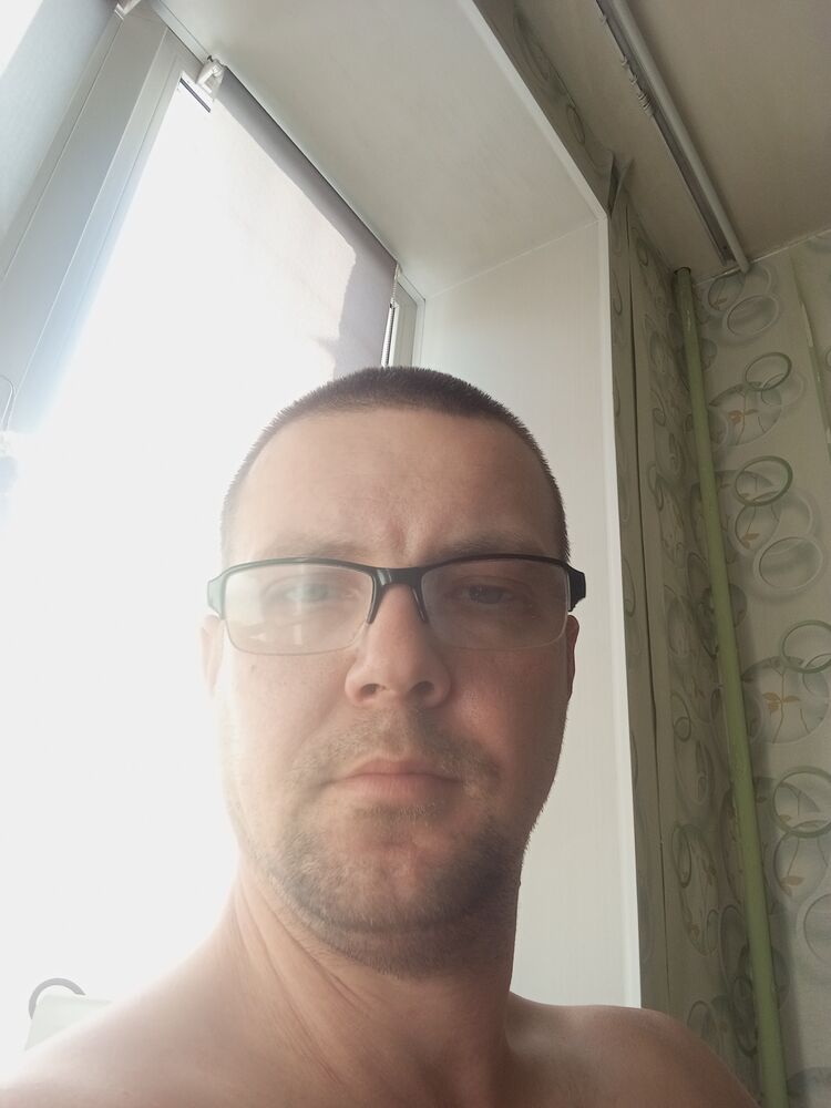  46844150  , 39 ,    