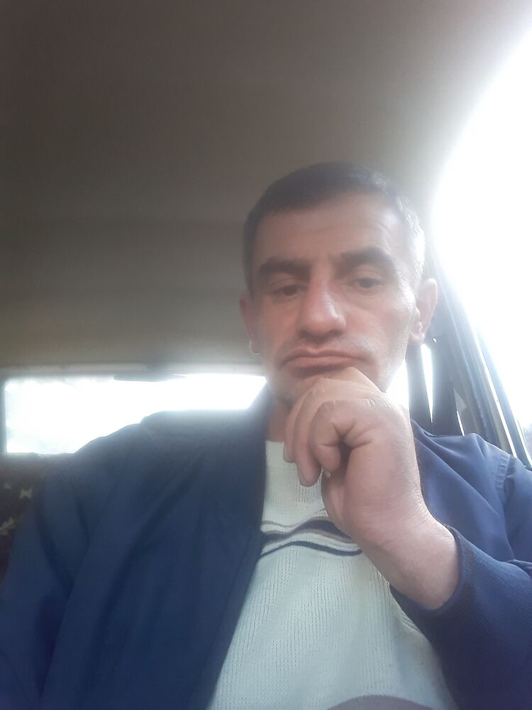  48316270  Frunz, 49 ,    