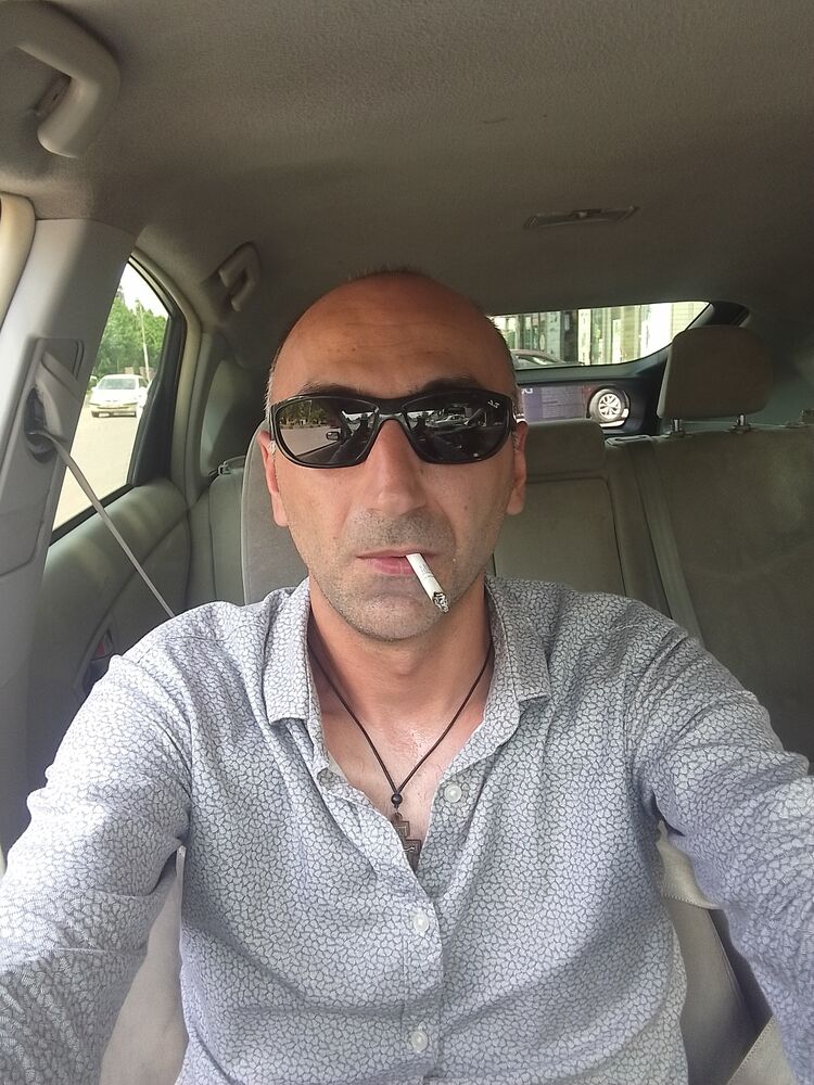  ,   Revaz, 38 ,   ,   , c 