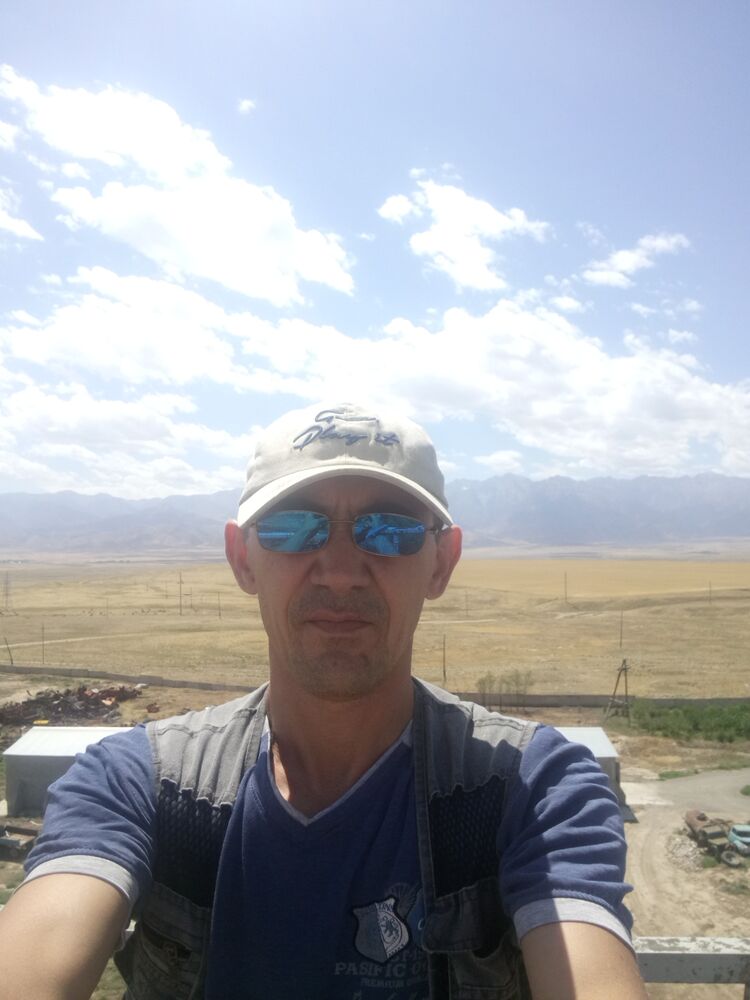  ,   Rus, 43 ,   ,   