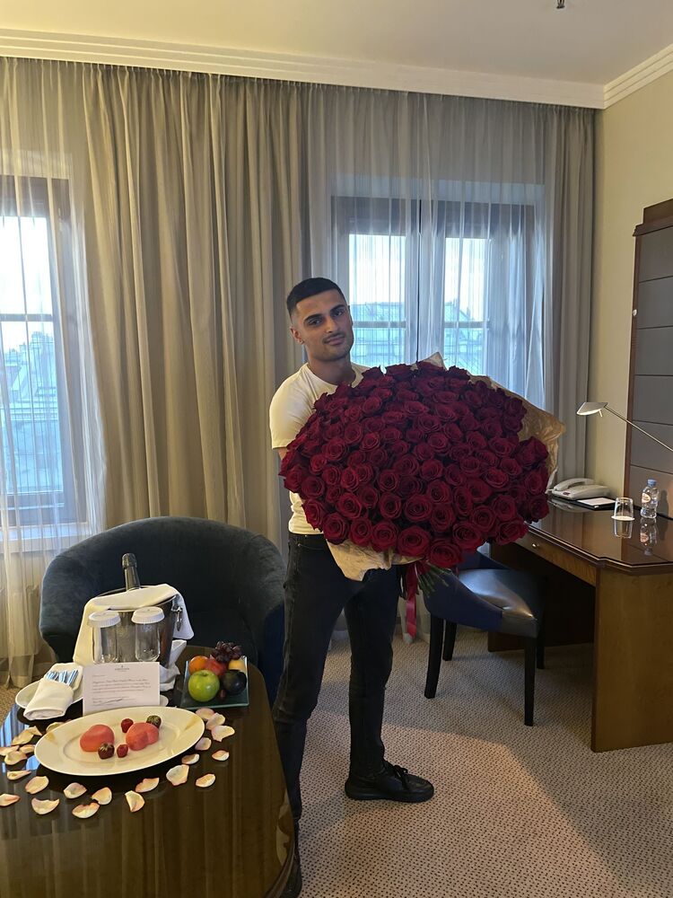 ���� 28439990 ������� �����, 32 ����, ���� ���������� � ������������