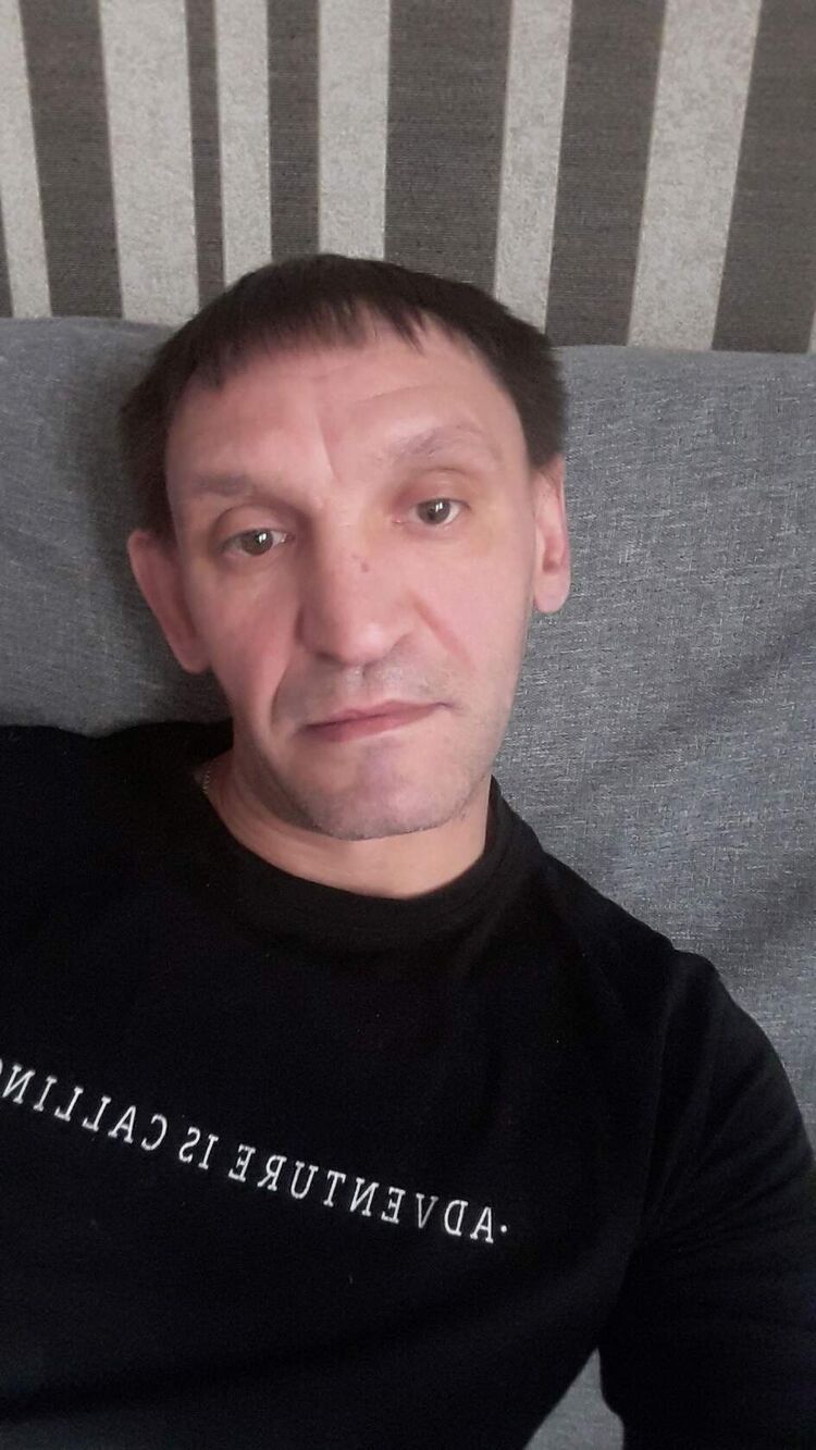  53552280  Vova, 46 ,    