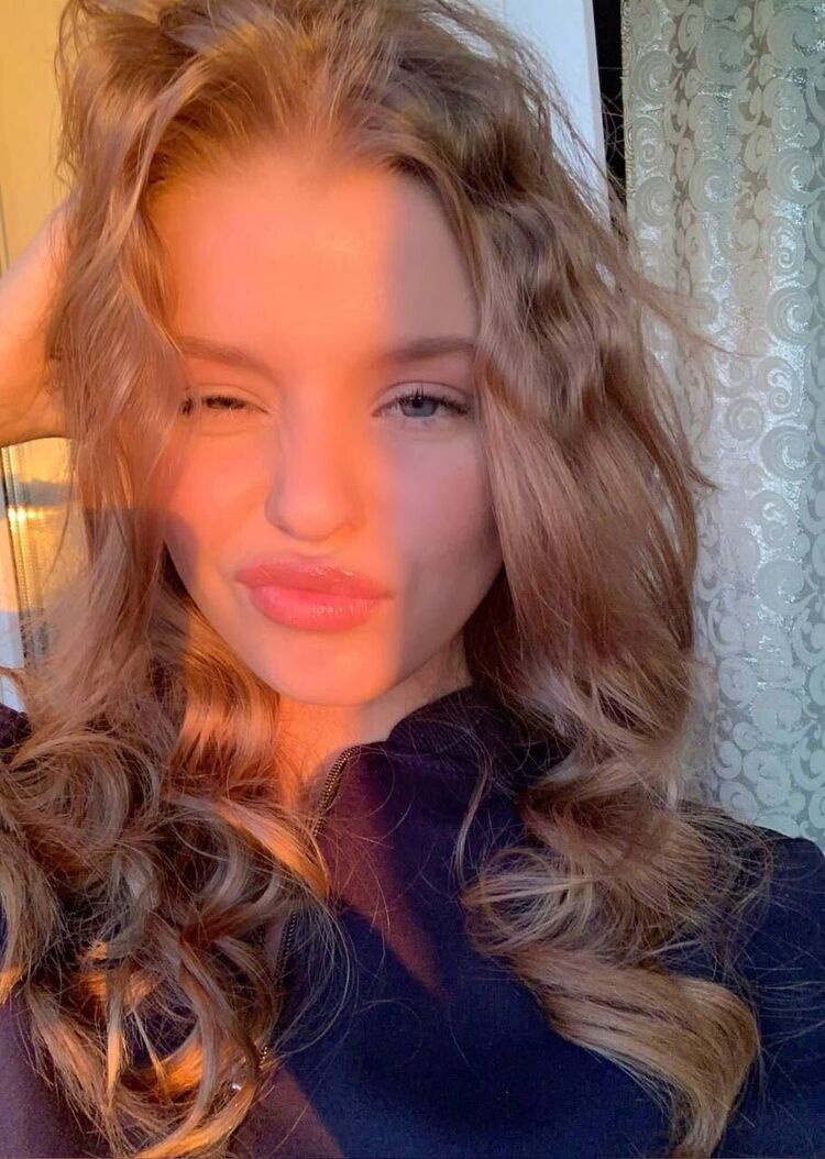  53963090  , 22 ,    --