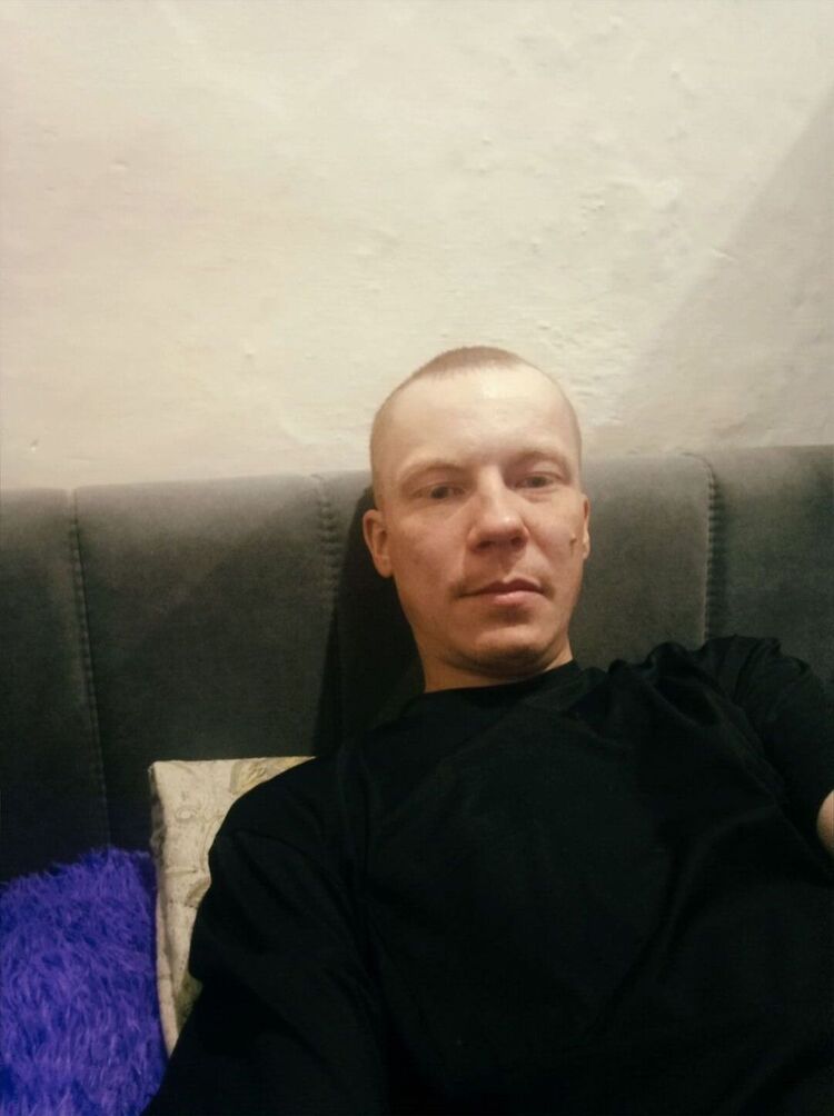  52972020  , 32 ,    -