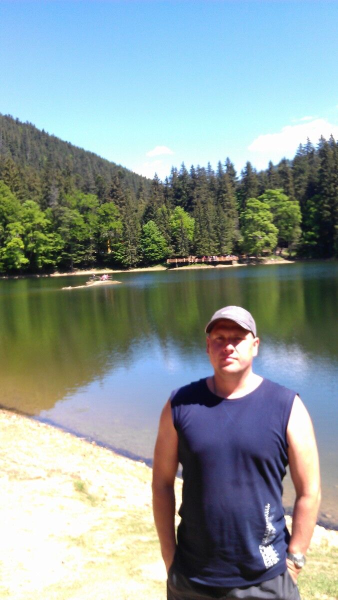  4071920  Gug123, 48 ,    