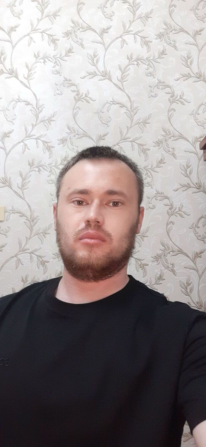  43274670  Javohir, 32 ,    
