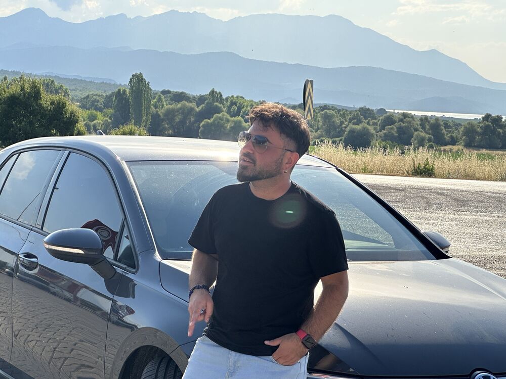  35866660  Tolgay, 36 ,    