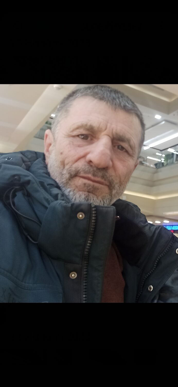  48265170  Nik, 60 ,    