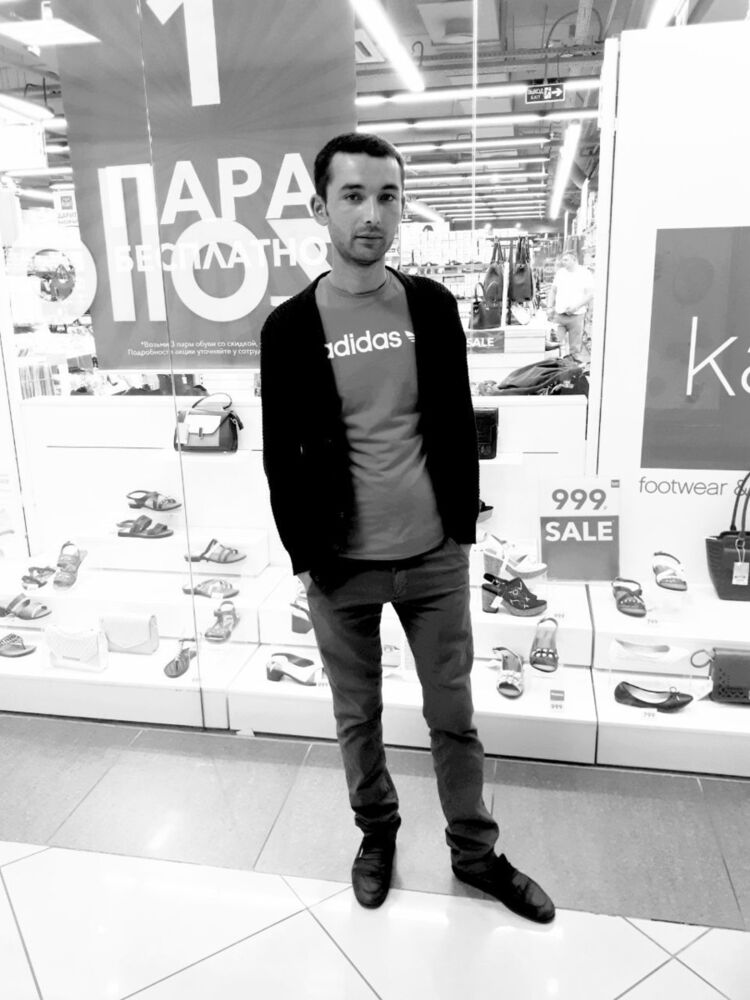  ,   Fred red, 33 ,   ,   , c , 