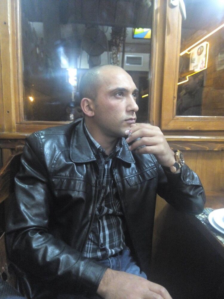  ,   Gabriel, 38 ,   ,   , c 