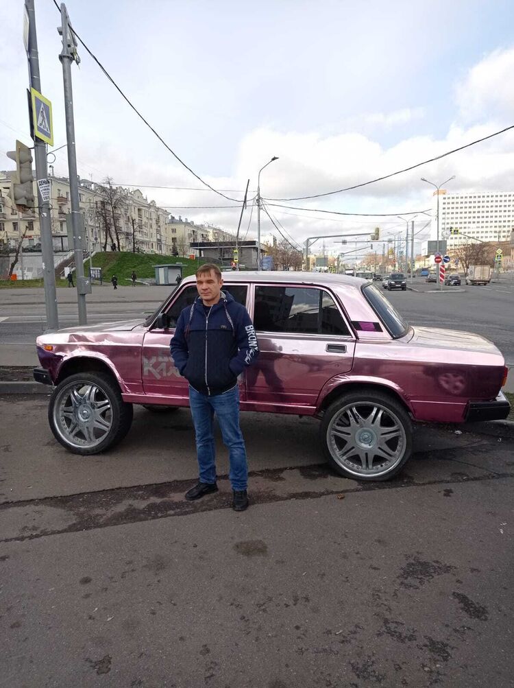 31760990  , 44 ,    