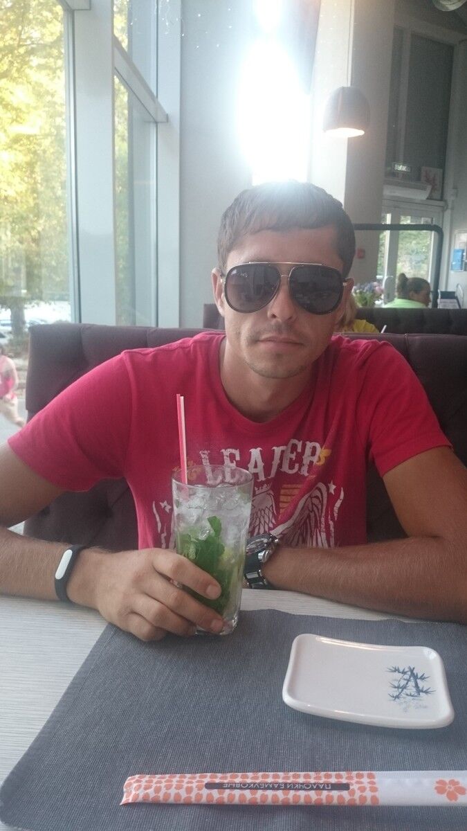  13404040  Dmitry, 38 ,    