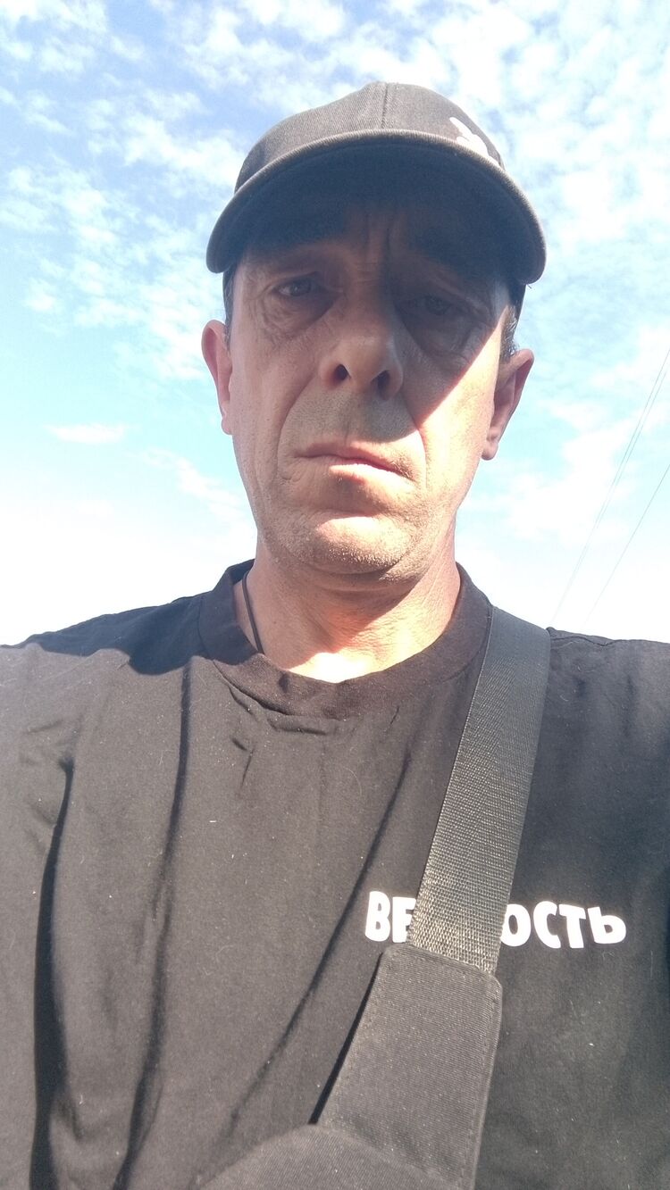  ,   Evgeny, 44 ,   ,   , c 