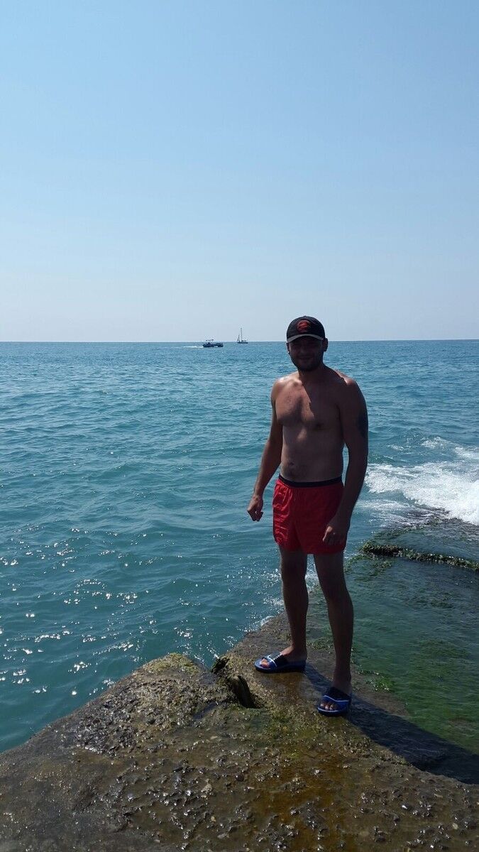 ���� 8332460 ������� �����, 37 ���, ���� ���������� � �����������