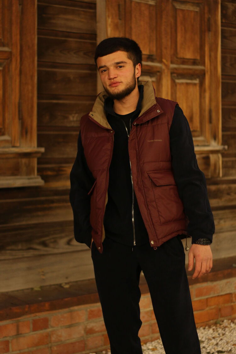  ,   Nekruz, 21 ,   ,   , c , 