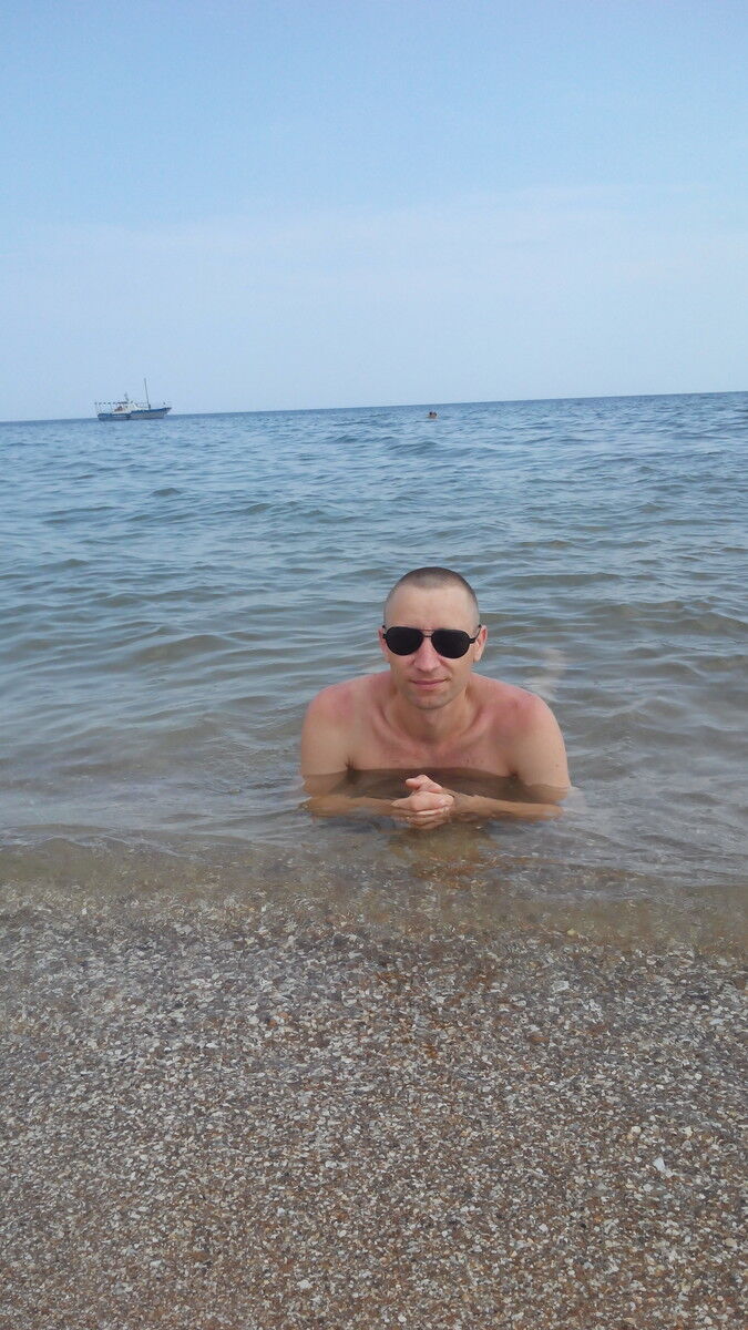  14035830  , 32 ,    