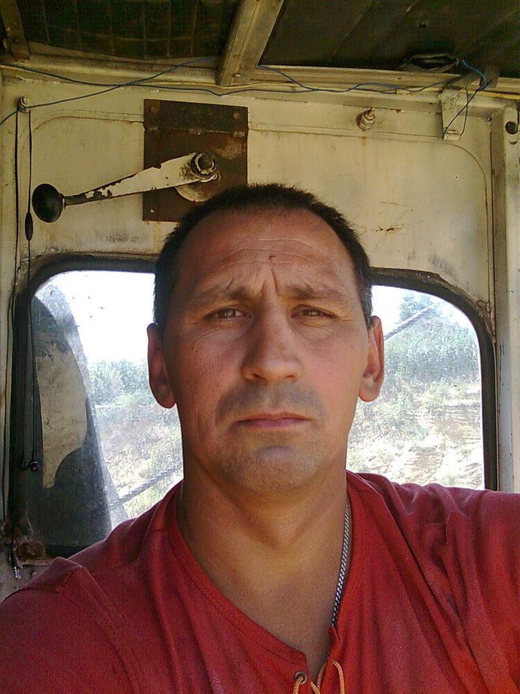  7037110  , 49 ,    