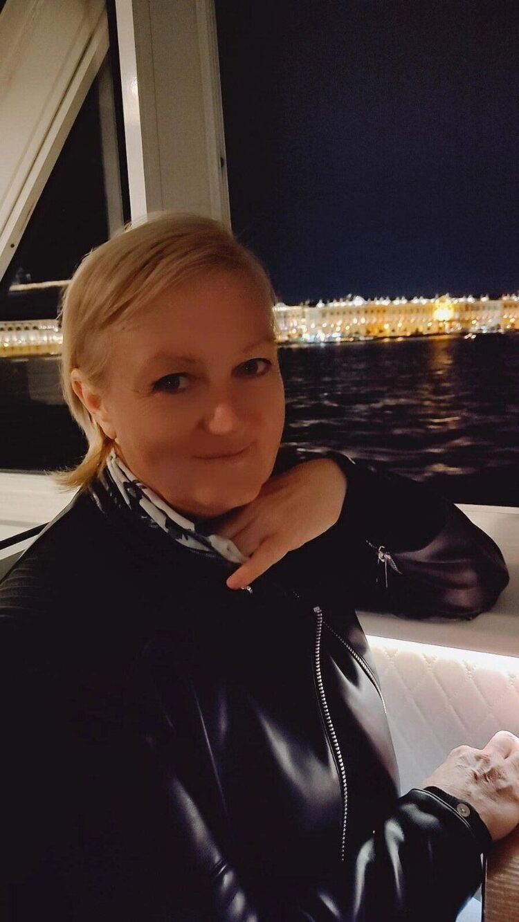  -,   , 62 ,   