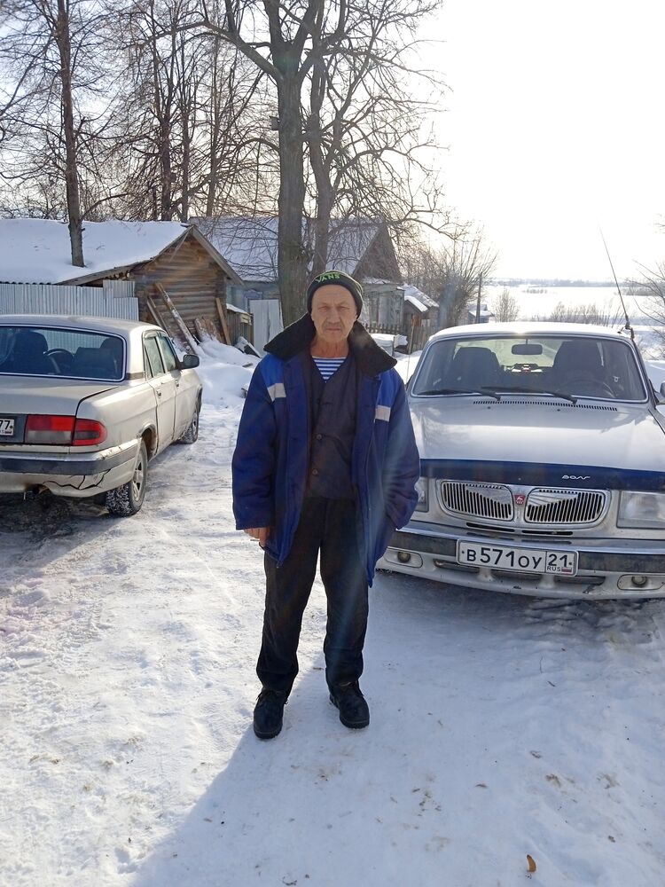  32701890  , 63 ,    