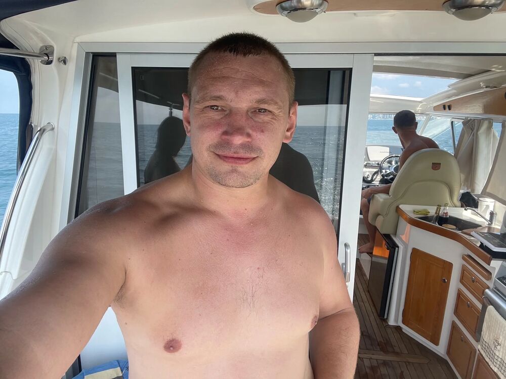  52551450  Sergey, 37 ,    